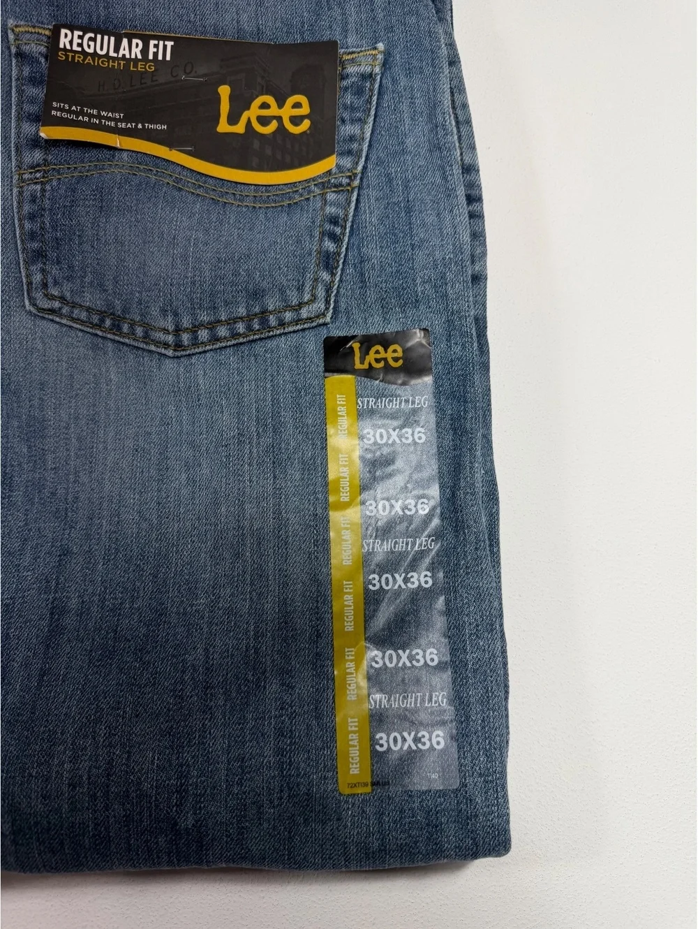 Lee Regular Fit Straight Leg Jeans Men’s 30x29 NWT Cut Hem Blue Denim